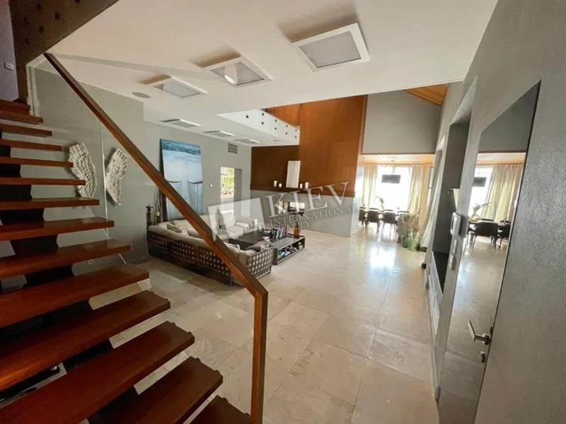 (Other) House for Rent in Kiev