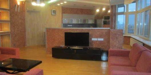 Three-bedroom Apartment st. Vladimirskaya 49A 1138