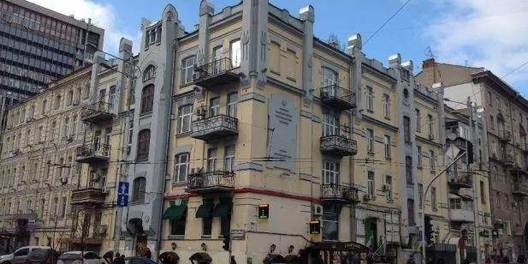 st. Saksaganskogo 40 Buy an Office in Kiev 18134