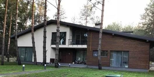 Druzhby Narodiv Long Term House Rental