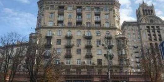 st. Kreschatik 23 Buy an Apartment in Kiev 17176