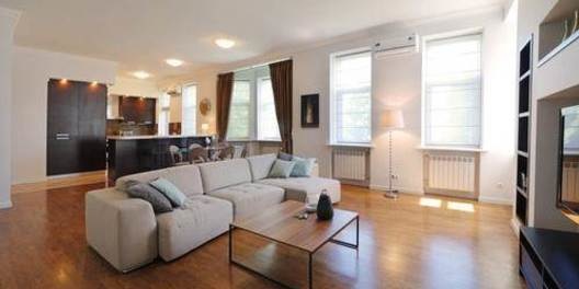 Three-bedroom Apartment st. Lipskaya 12/5 4745