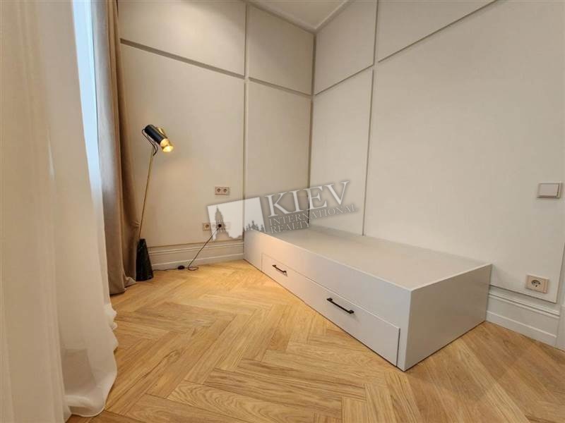 st. Yaroslavov Val 19 Interior Condition Brand New, Bathroom 2 Bathrooms