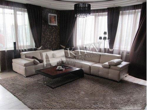 st. Mehanizatorov 2 Long Term Apartment in Kiev 4800