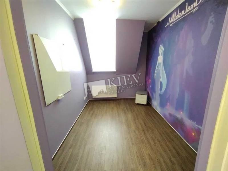 st. verhniy val 24 Office Zonning Commercial Zonning, Interior Condition 1-2 Years Old