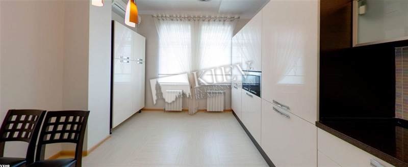 st. Laboratornaya 8 Apartment for Rent in Kiev 9924