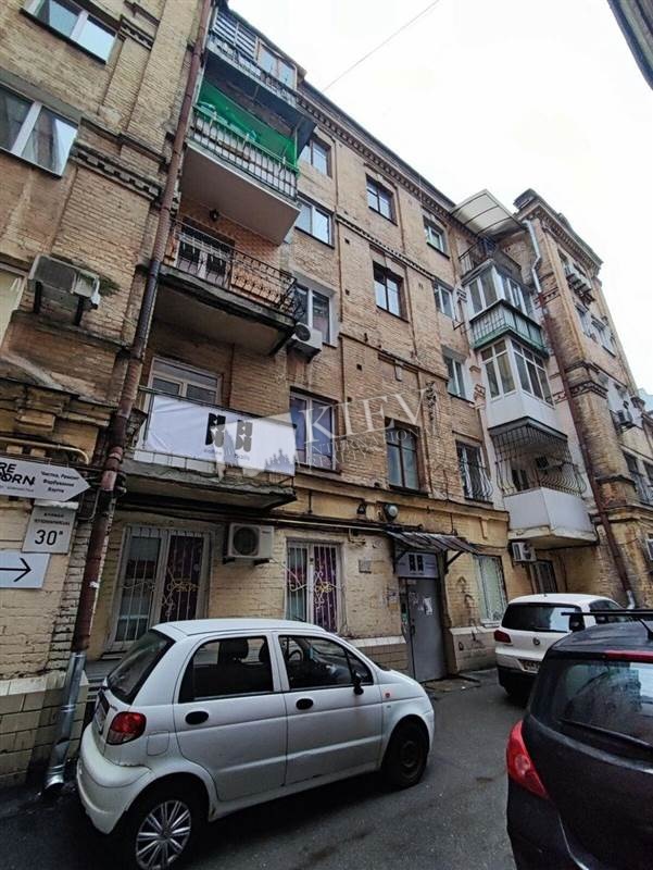 st. Bolshaya Vasilkovskaya 30 Buy an Apartment in Kiev 20504