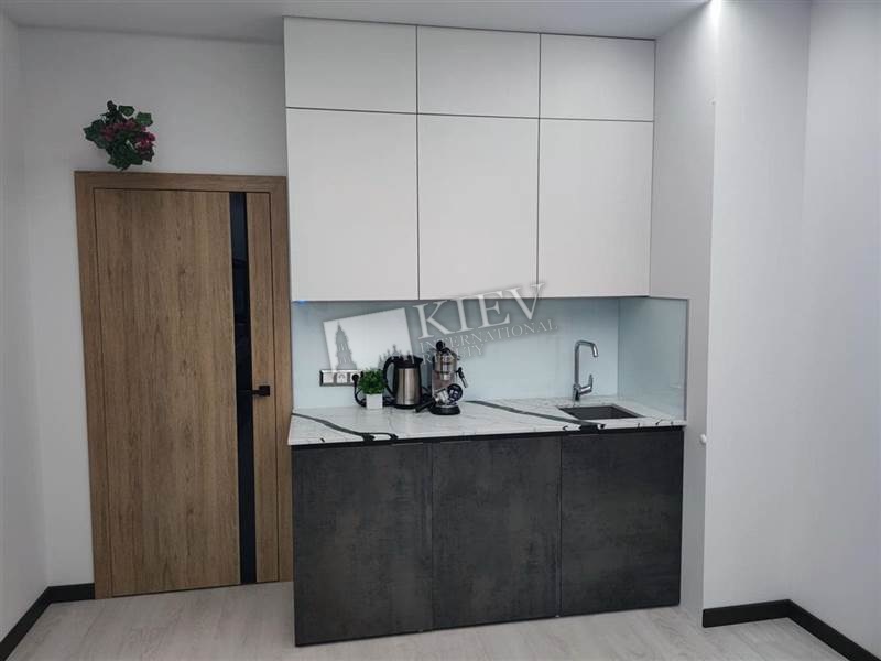 st. Antonovicha 44 Interior Condition Brand New, Kitchen Dining Room, Dishwasher, Electric Oventop