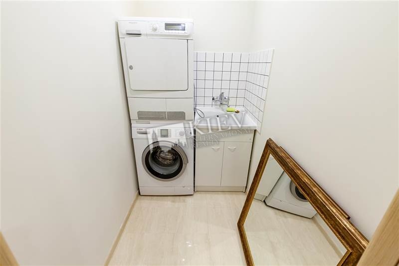 Four-bedroom Apartment st. Olginskaya 6 3728