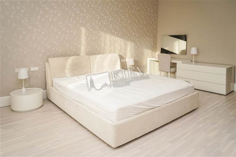 st. Dragomirova 2a Master Bedroom 1 Double Bed, Interior Condition 1-2 Years Old