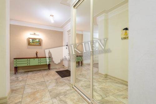 st. Klovskiy Spusk 7 Bathroom 3 Bathrooms, Bathtub, Shower, Interior Condition Brand New