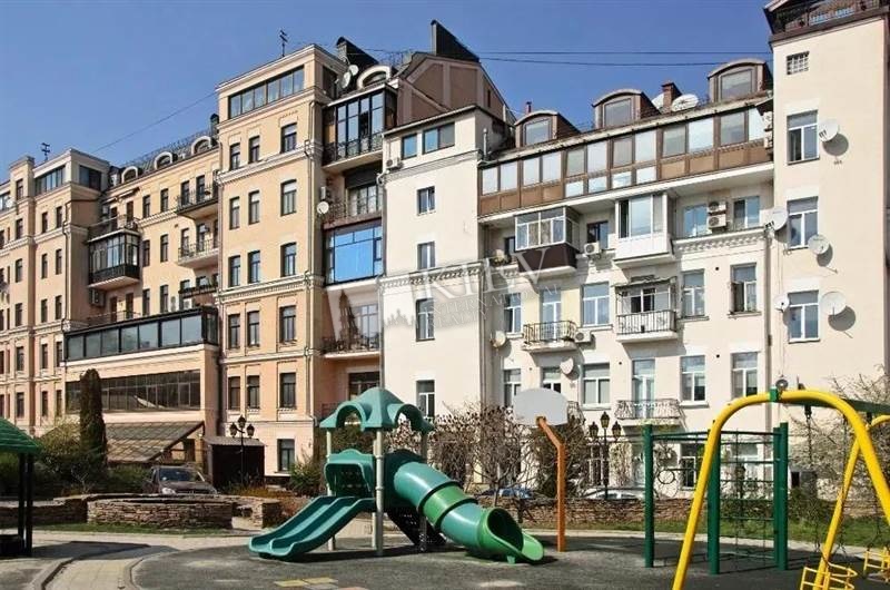Two-bedroom Apartment st. Rylskiy pereulok 3 18005