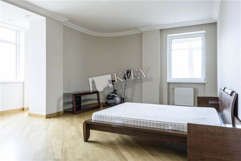 Five-bedroom Apartment st. Predslavinskaya 31/11 9096
