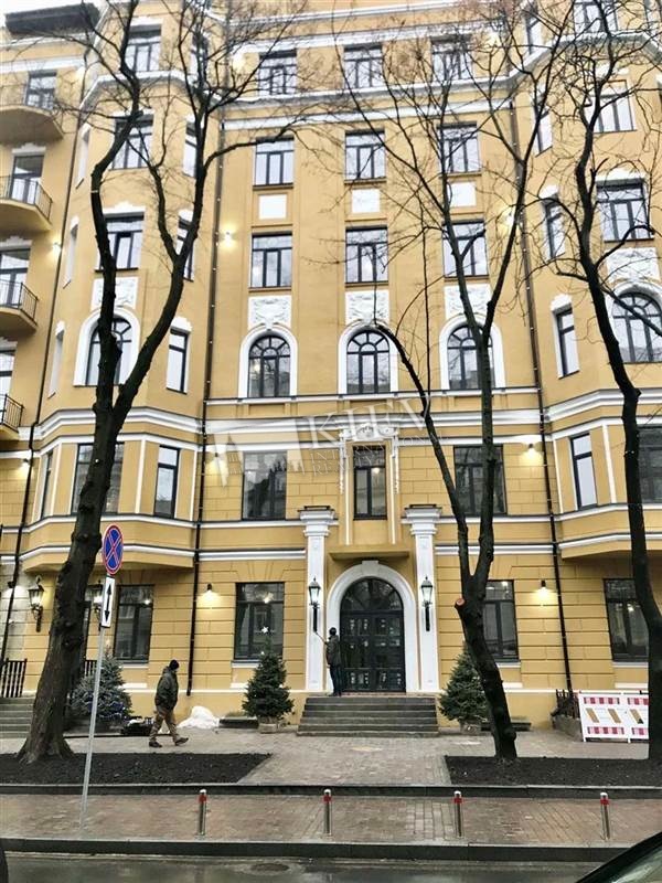 st. Franko 17 Office Rental in Kiev 20244