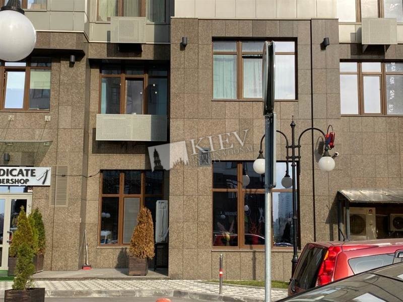Druzhby Narodiv Office for sale in Kiev