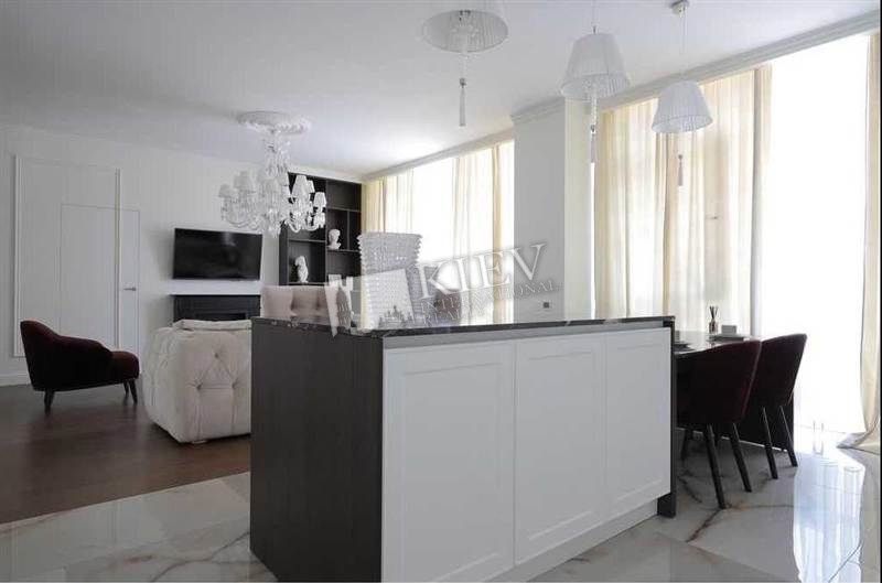 Buy an Apartment in Kiev Kiev Center Pechersk Bulvar Fontanov