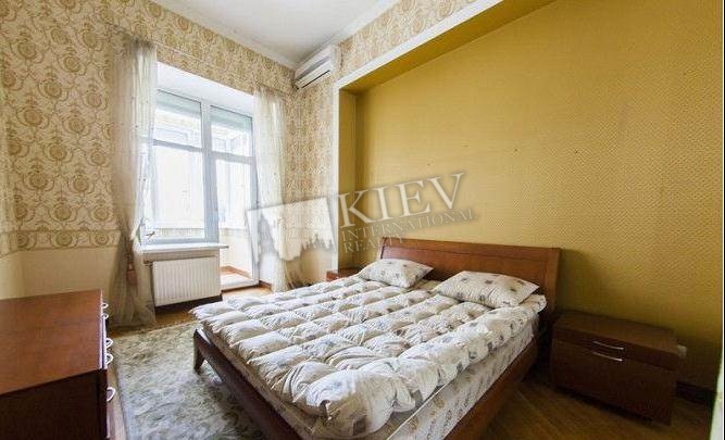 st. Saksaganskogo 58 Kiev Apartment for Rent 937