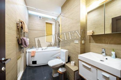 st. Sofievskaya 8 Bathroom 1 Bathroom, Jacuzzi, Interior Condition Brand New