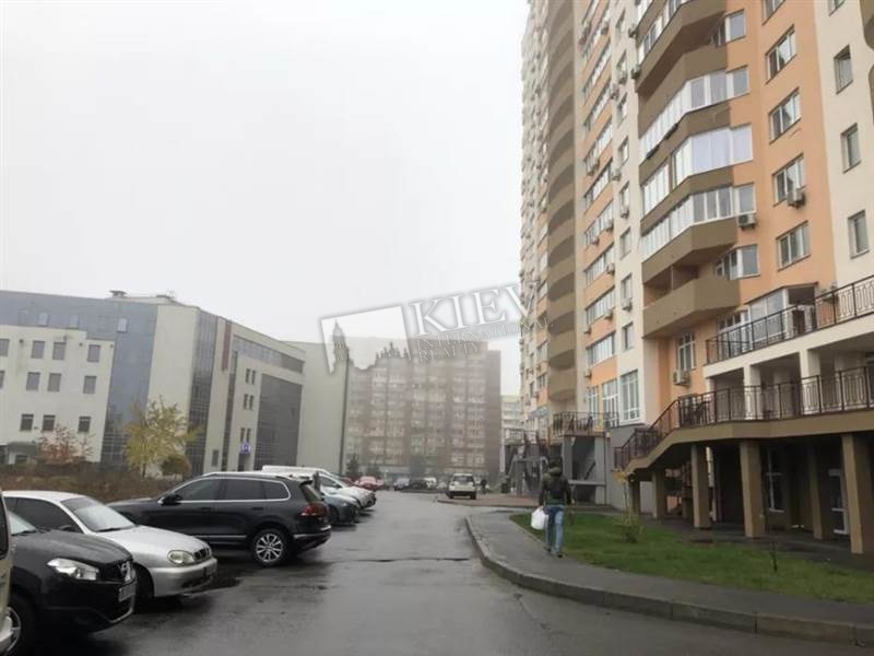 Demiivs'ka Kiev Long Term Apartment