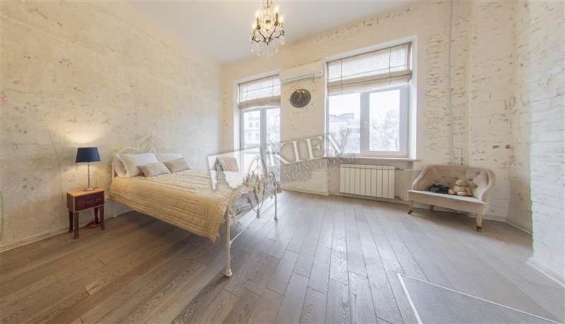 st. Lva Tolstogo 1 Apartment for Sale in Kiev 9712