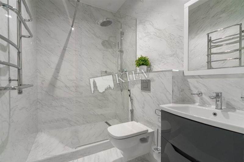 st. Sapernoe Pole 3 Residential Complex Bulvar Fontanov, Bathroom 2 Bathrooms, Bathtub, Shower