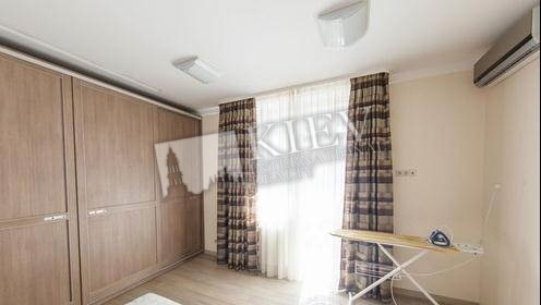 Rent an Apartment in Kiev Kiev Center Pechersk Lesi Ukrainki 7 (a.b)