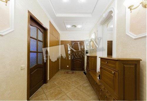Three-bedroom Apartment st. Yaroslavov Val 14G 7285