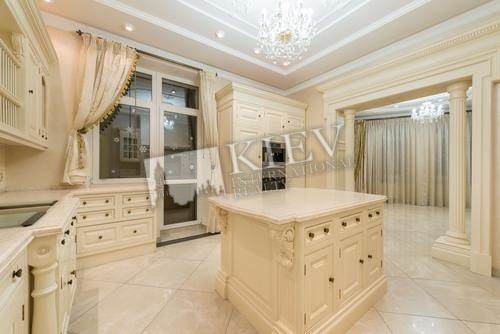 st. Protasov Yar 8 Kiev Apartment for Sale 11482