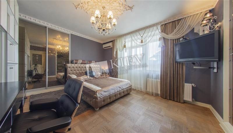 Apartment for Sale in Kiev Left bank 