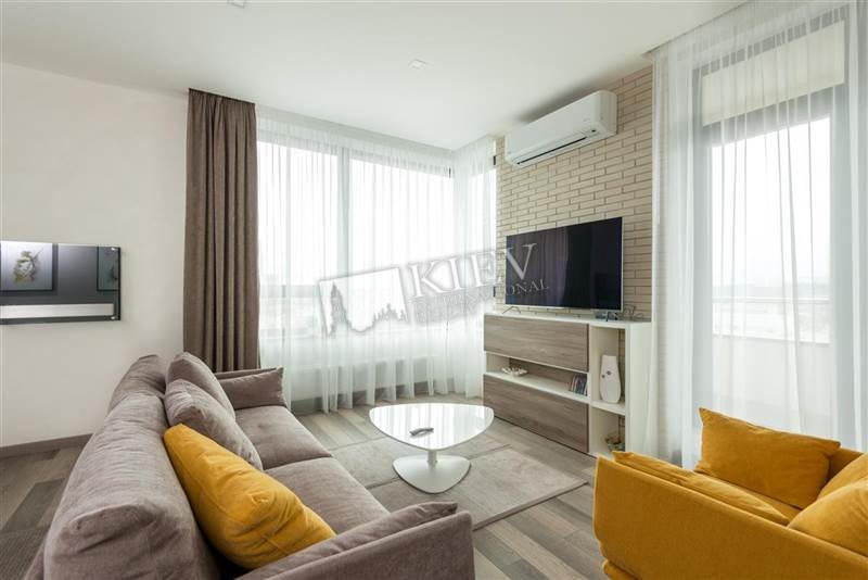 st. Delovaya 1/2 Living Room Flatscreen TV, L-Shaped Couch, Interior Condition Brand New
