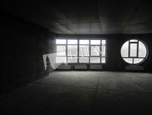 st. Klovskiy spusk 7 Interior Condition Bare Walls, Elevator Yes