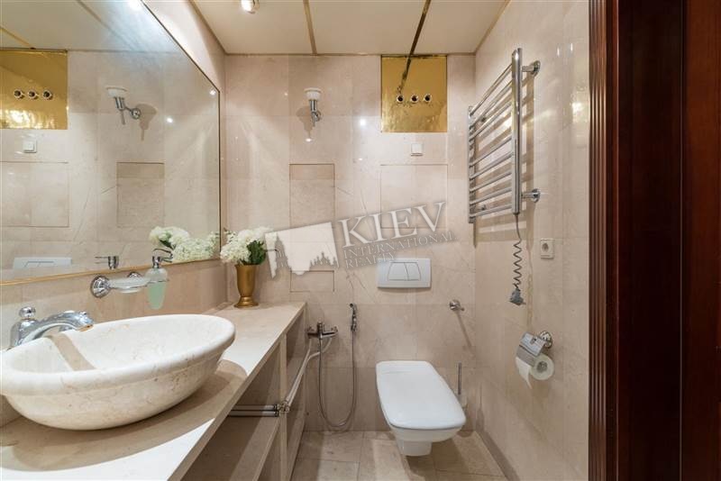 st. Lesi Ukrainki 23 Bathroom 2 Bathrooms, Bathtub, Heated Floors, Shower, Washing Machine, Balcony 1 Balcony, Covered