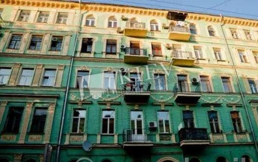 st. Mihaylovskaya 24 B Apartment for Sale in Kiev 18994