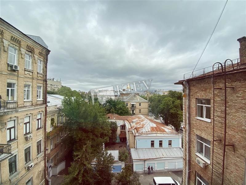 st. Vorovskogo 36 Kiev Long Term Apartment 1365