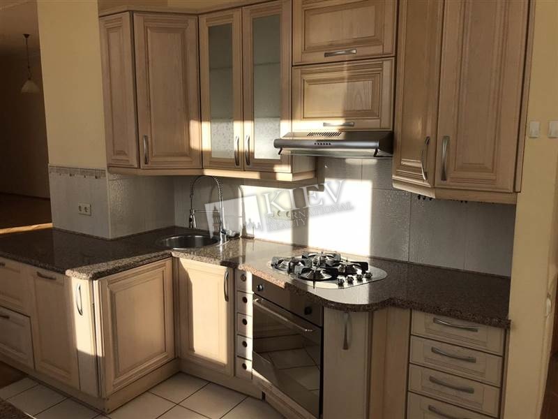 st. Rognedinskaya 1 Master Bedroom 1 Double Bed, Interior Condition 1-2 Years Old