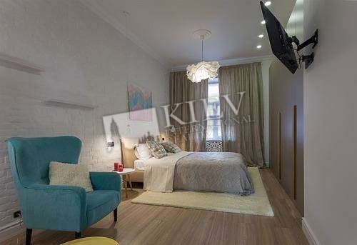 st. Gorkogo 10B Interior Condition Brand New, Living Room Flatscreen TV, Fold-out Sofa Set