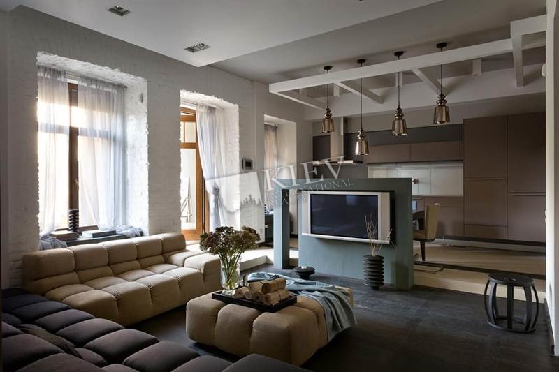 One-bedroom Apartment st. Pankovskaya 8 2019