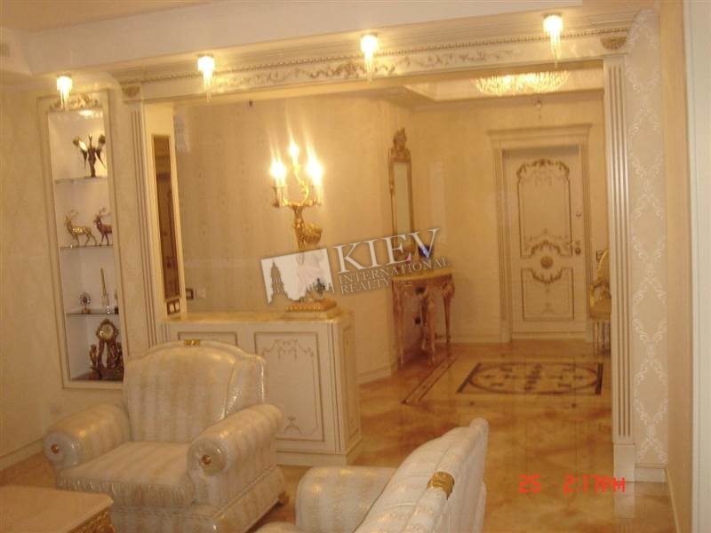 st. Bulvar Shevchenko 27B Apartment for Rent in Kiev 1035