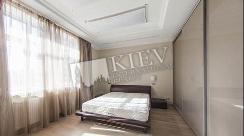 Two-bedroom Apartment st. Lesi Ukrainki 7B 4472