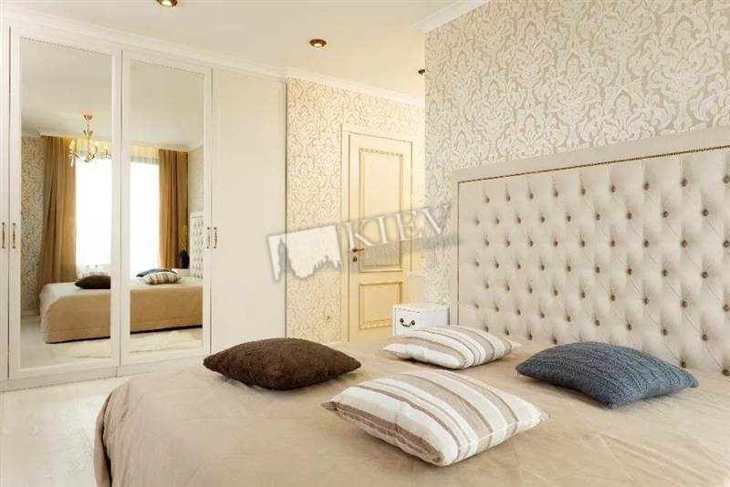 st. 40-letiya Oktyabrya 60 Communication Cable TV, Wi-fi Internet Connection, Master Bedroom 1 Double Bed, Ensuite Bathroom, Walk-in Closet