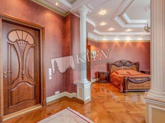 st. Pirogova 6a Kiev Apartment for Sale 12902
