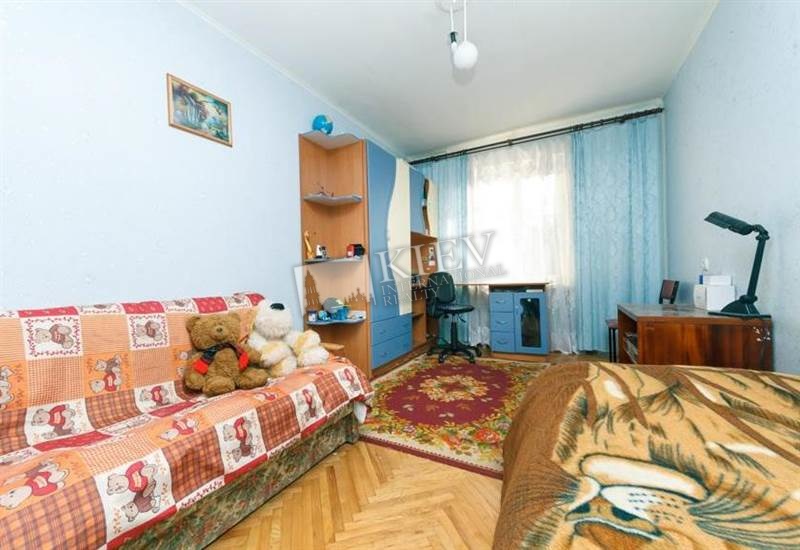Maidan Nezalezhnosti Buy an Apartment in Kiev