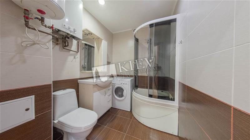st. Pushkinskaya 8A Bathroom 1 Bathroom, Shower, Washing Machine, Living Room Flatscreen TV, L-Shaped Couch
