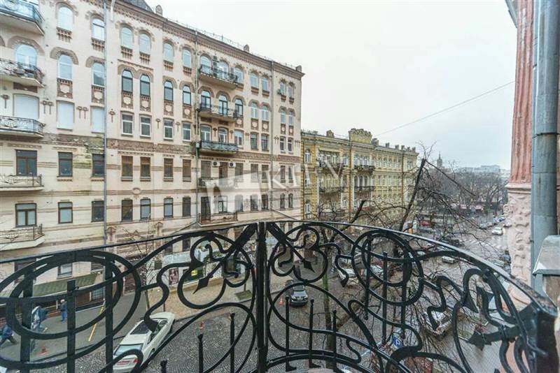 st. Gorodetskogo 15 Long Term Apartment in Kiev 3436