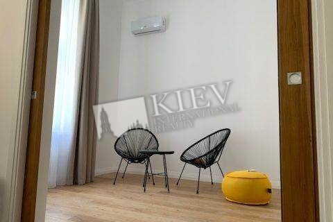 st. Lipinskogo 4 B Kiev Apartment for Rent 20170