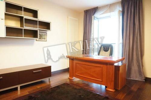 Klovs'ka Kiev Apartment for Rent