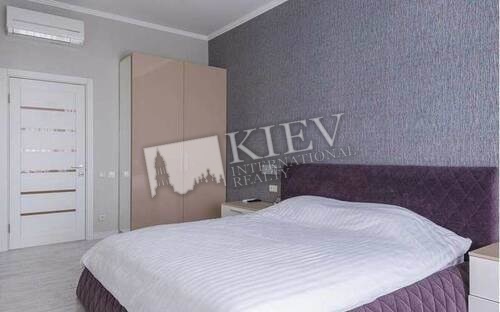 st. Dragomirova 7 Master Bedroom 1 Double Bed, TV, Residential Complex Novopecherskie Lipki