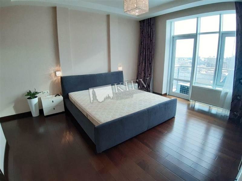 st. Melnikova 18 B Master Bedroom 1 Double Bed, TV, Interior Condition 3-5 Years