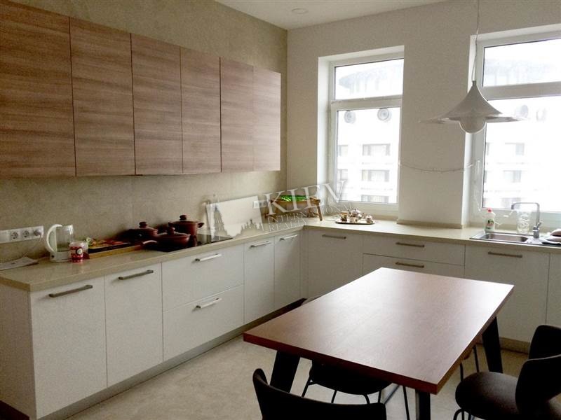 Arsenal'na Kiev Long Term Apartment