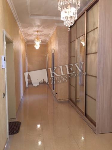 Apartment for Rent in Kiev Kiev Center Holosiivskiy Park Avenue